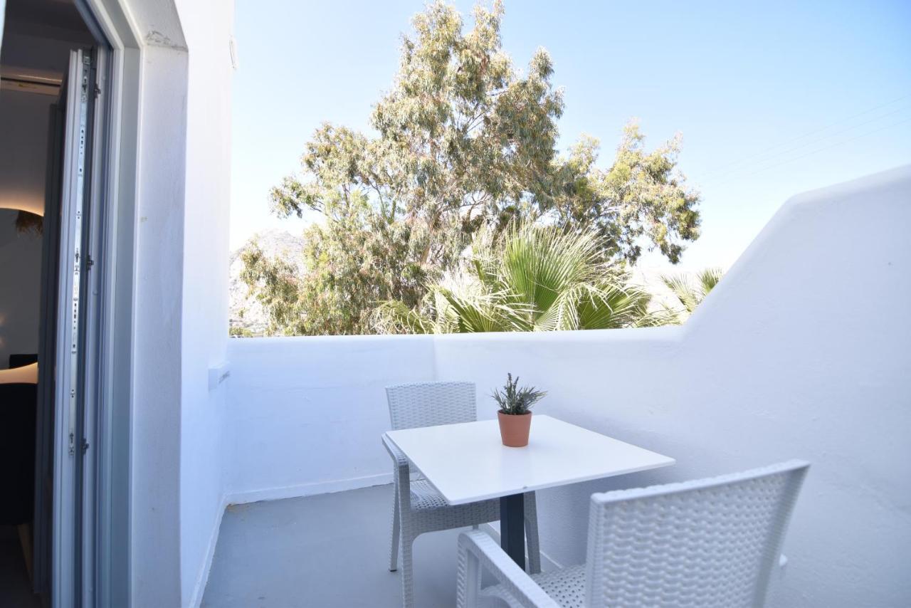 Aegeeis Hotell Perissa  Exteriör bild